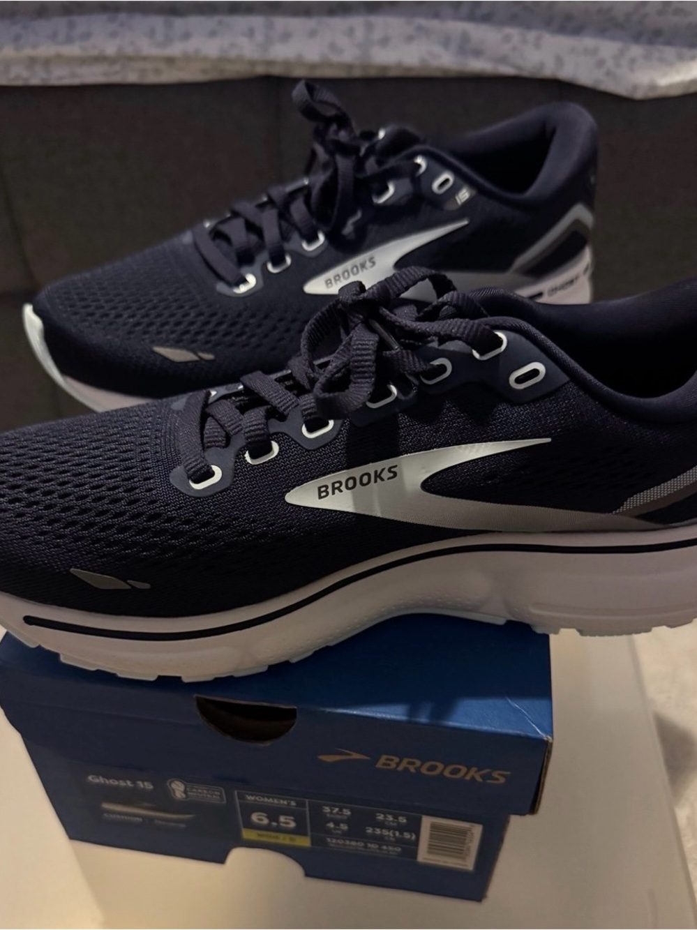 Brooks Ghost 15 W Navy with Light Aqua Accents - Picture 3 of 8